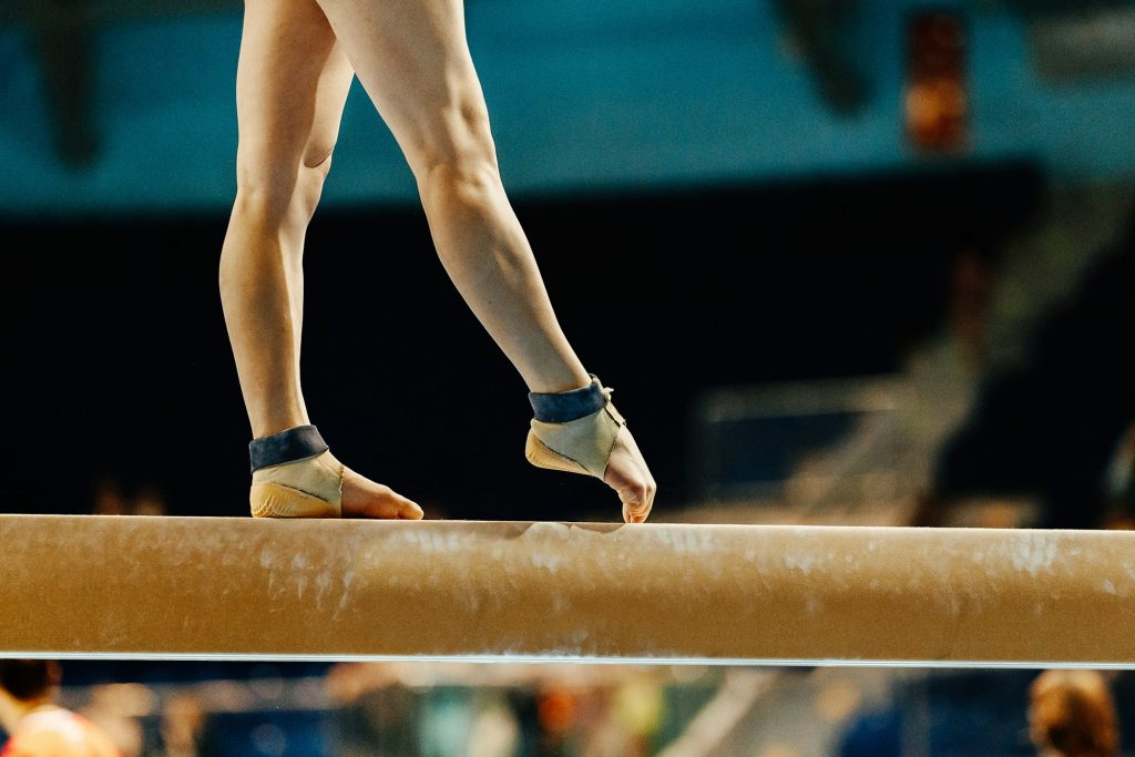 artistic gymnastics legs women gymnast